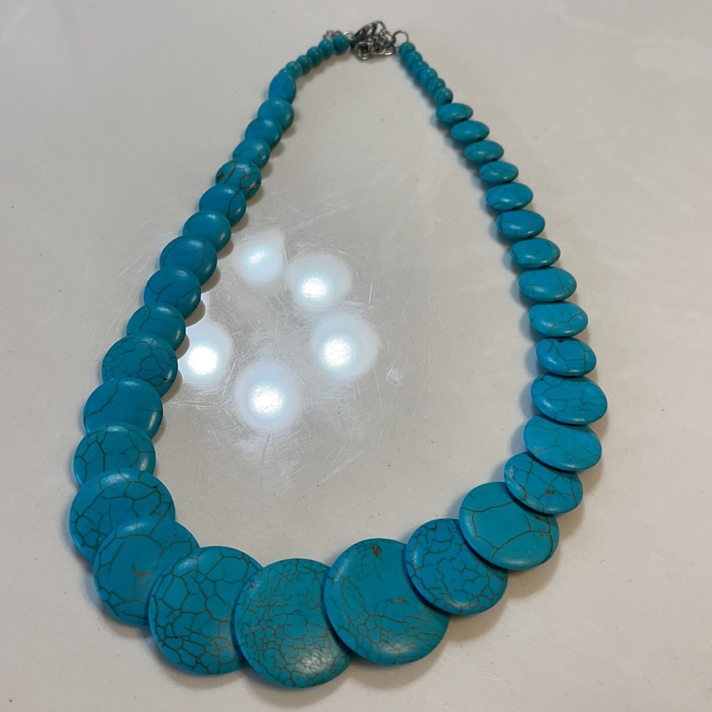 Necklace - Picture 2 of 2